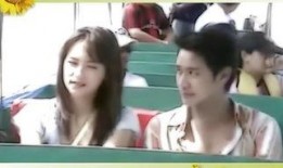 bee爆料pong视频,Pong视频揭秘，带你领略经典游戏的魅力